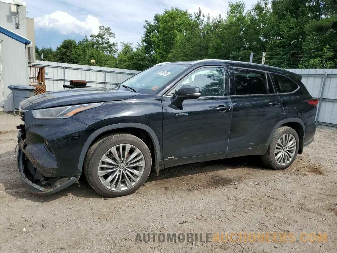 5TDEBRCH3MS020588 TOYOTA HIGHLANDER 2021