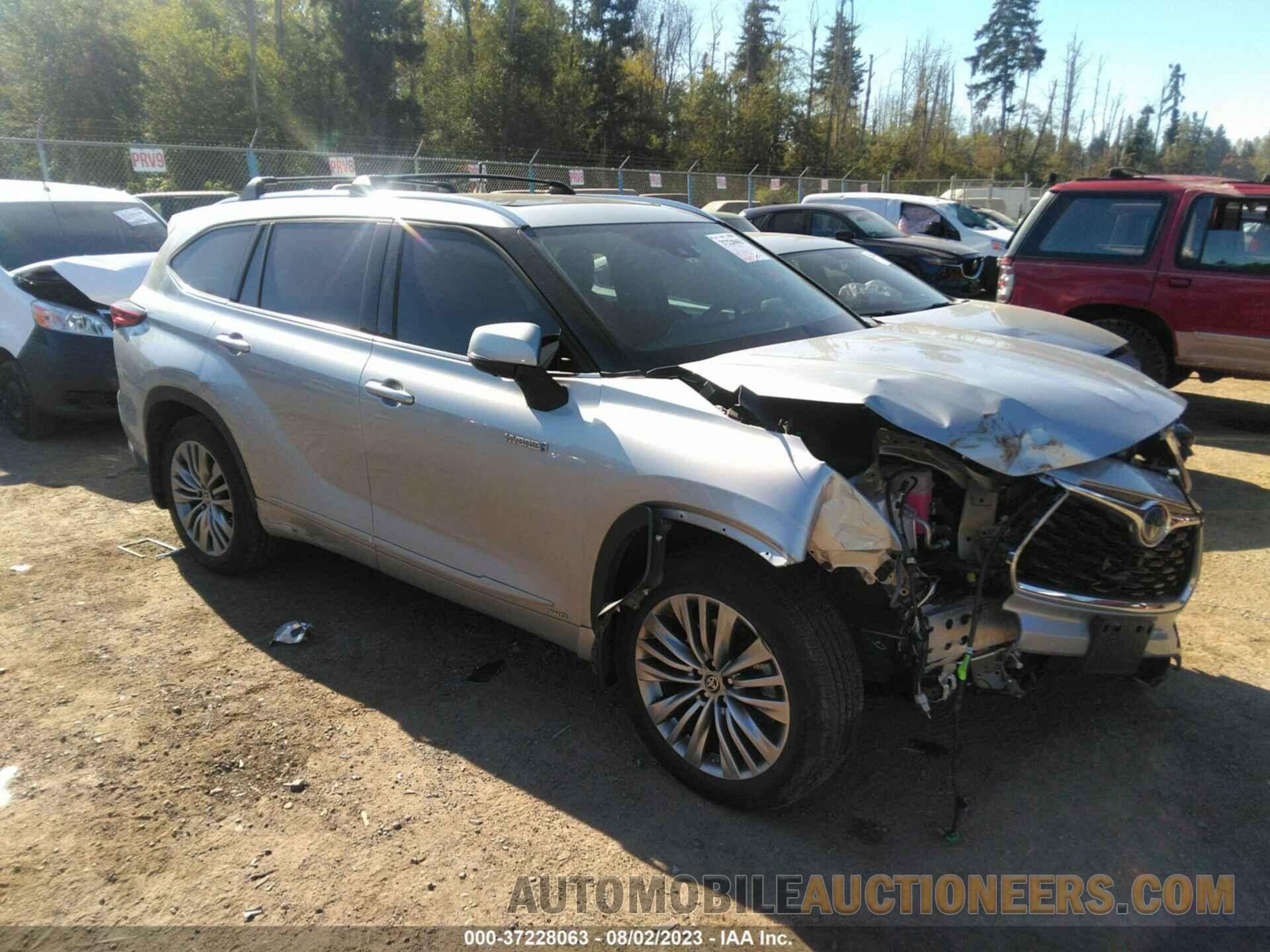 5TDEBRCH3MS066521 TOYOTA HIGHLANDER 2021