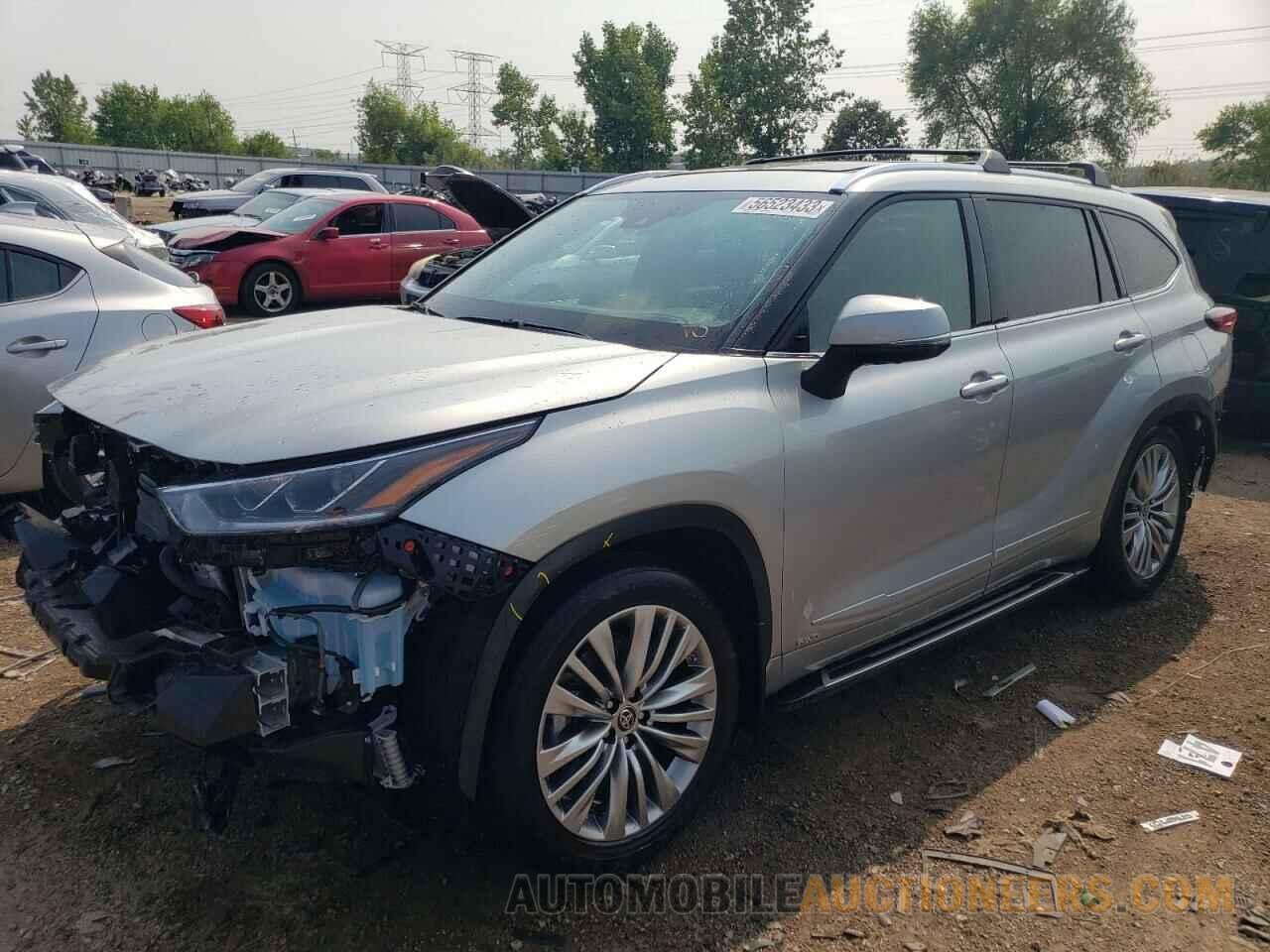 5TDEBRCH4NS097231 TOYOTA HIGHLANDER 2022