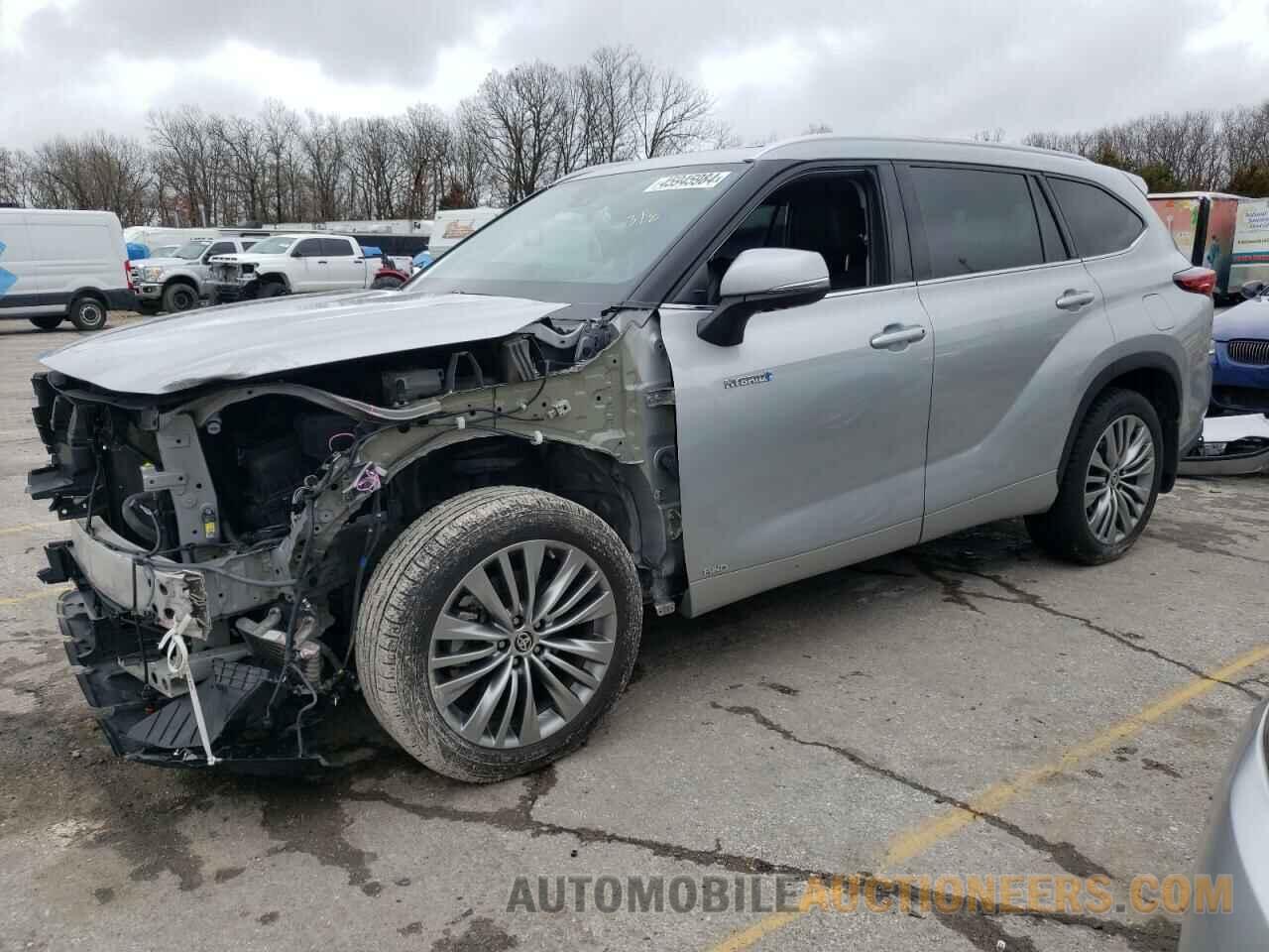 5TDEBRCH7LS006806 TOYOTA HIGHLANDER 2020