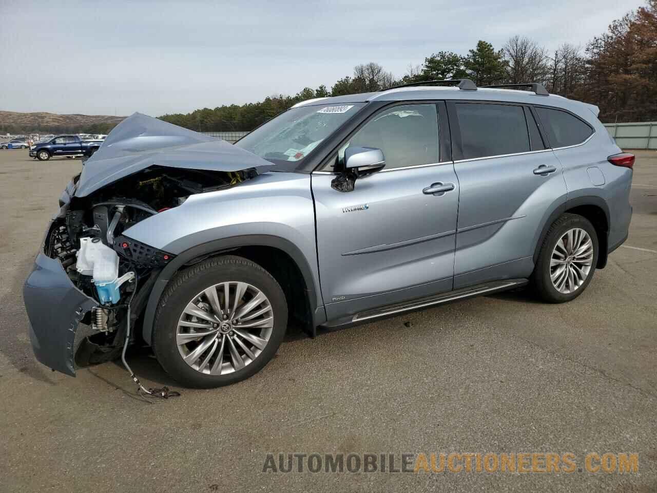 5TDEBRCH7MS028922 TOYOTA HIGHLANDER 2021