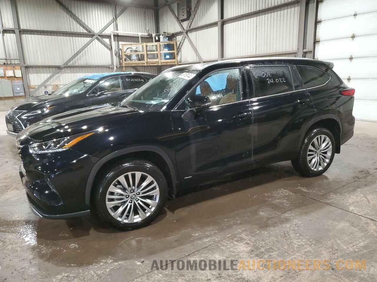 5TDEBRCH8PS130167 TOYOTA HIGHLANDER 2023