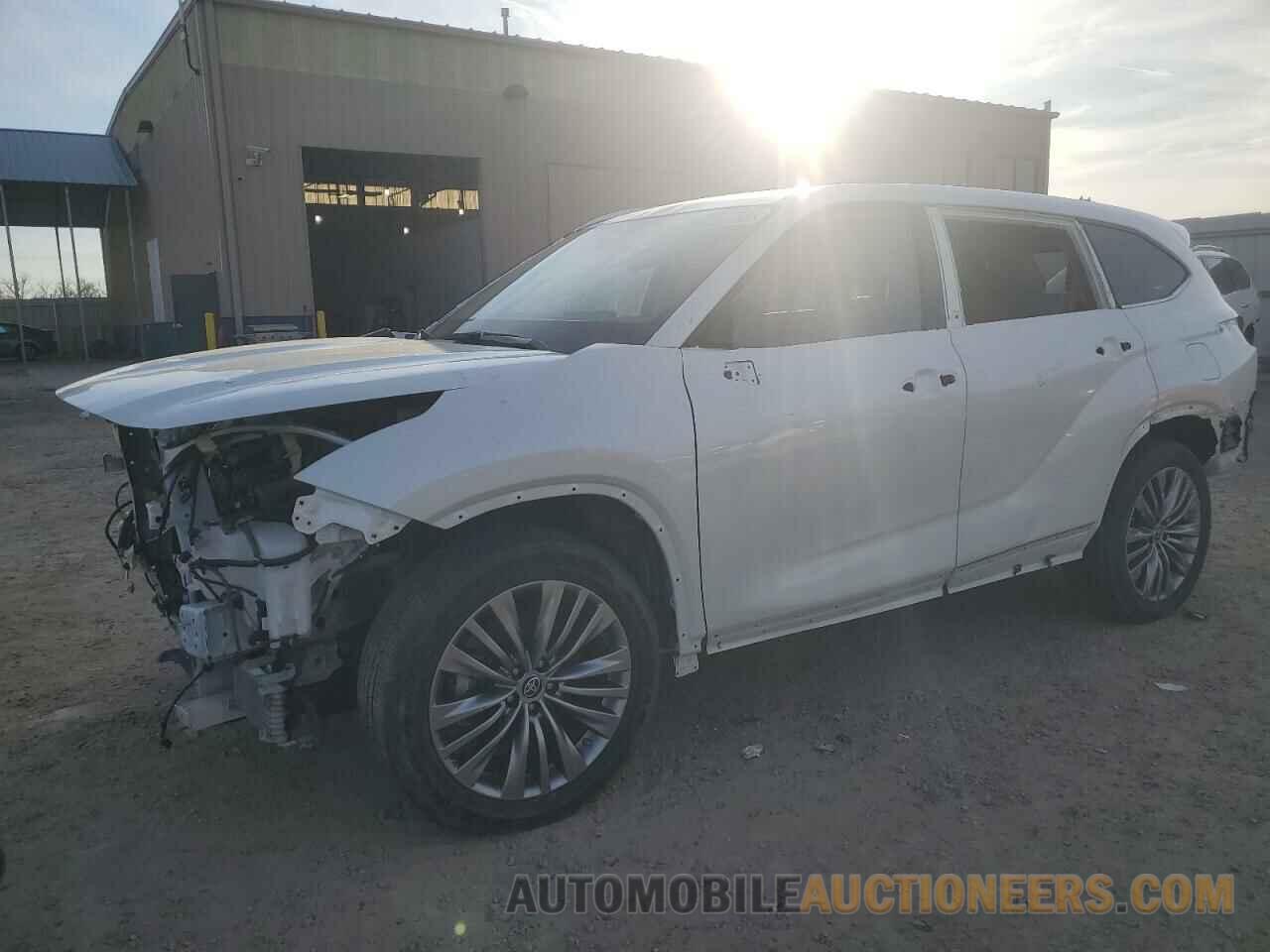 5TDEBRCH9MS028758 TOYOTA HIGHLANDER 2021