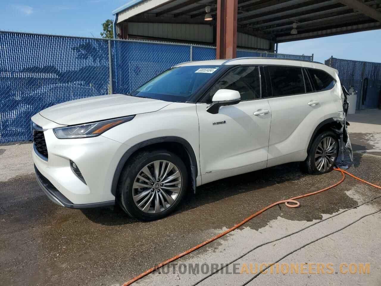 5TDEBRCH9MS046662 TOYOTA HIGHLANDER 2021