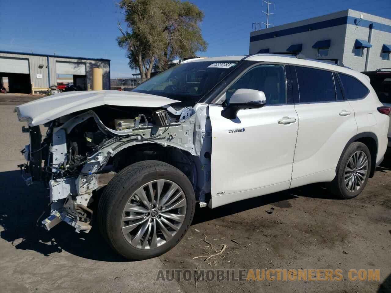 5TDEBRCHXMS051417 TOYOTA HIGHLANDER 2021