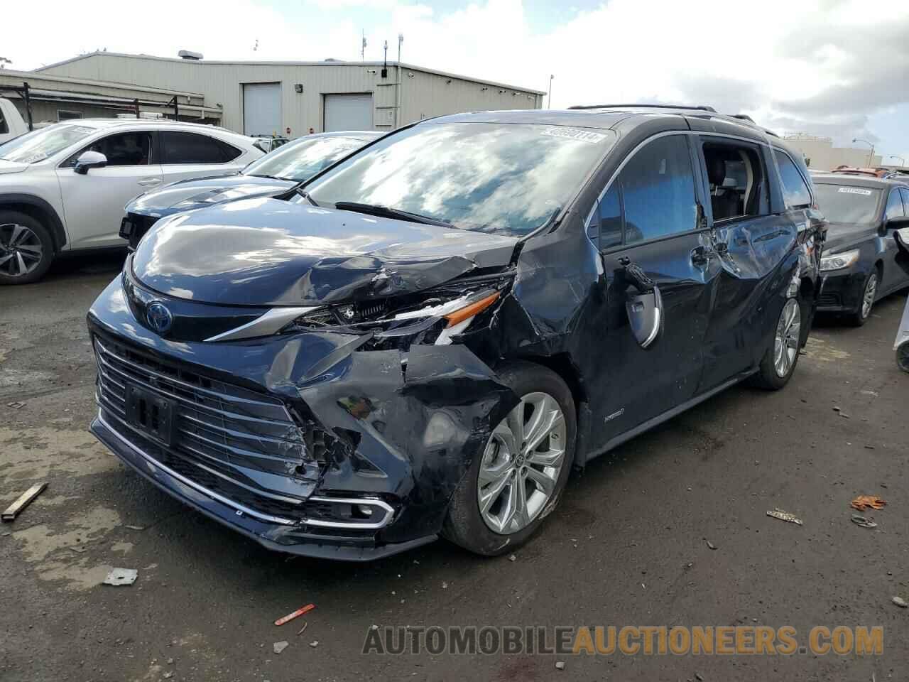 5TDERKEC1MS027494 TOYOTA SIENNA 2021