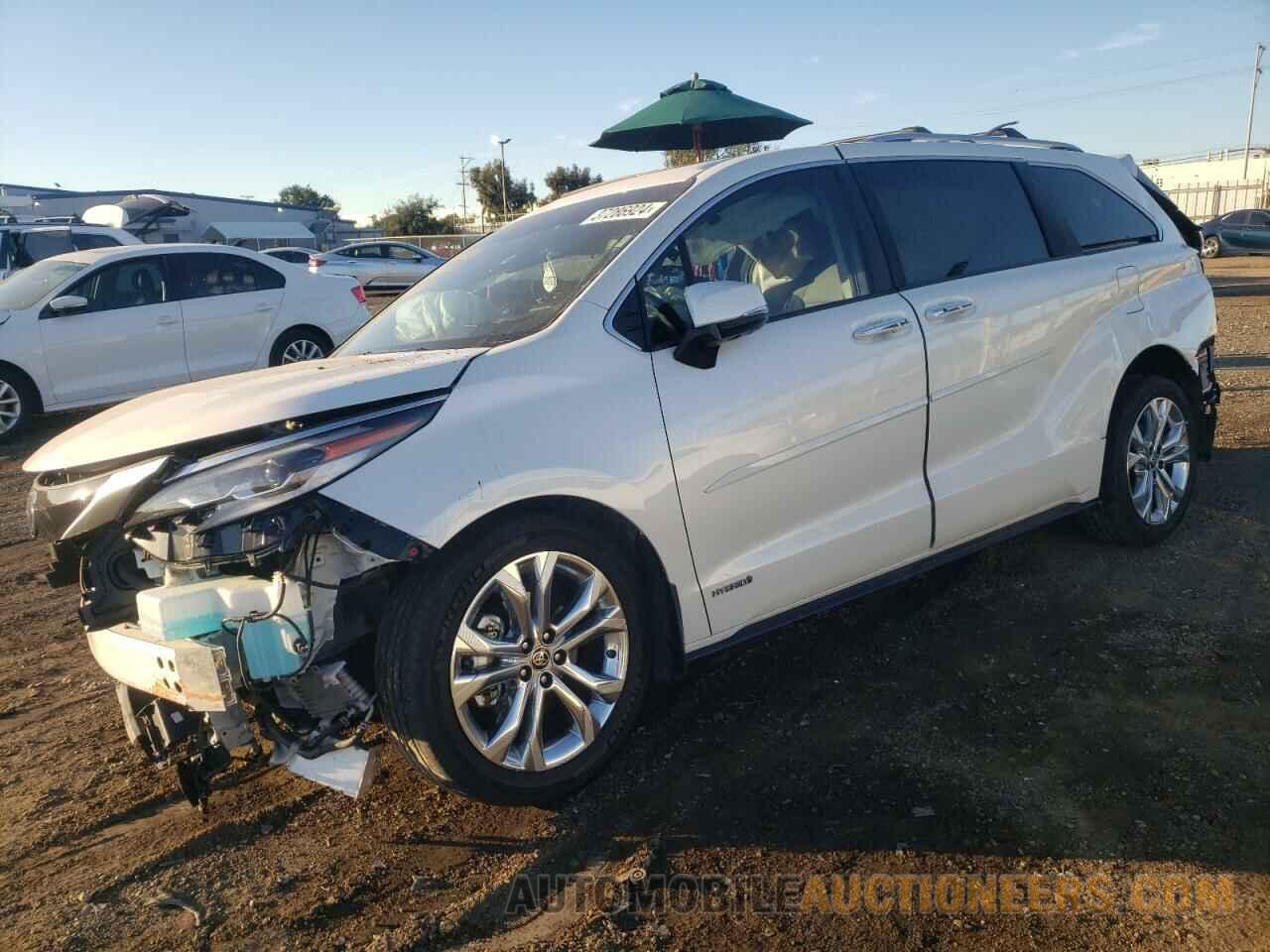 5TDERKEC7MS027788 TOYOTA SIENNA 2021