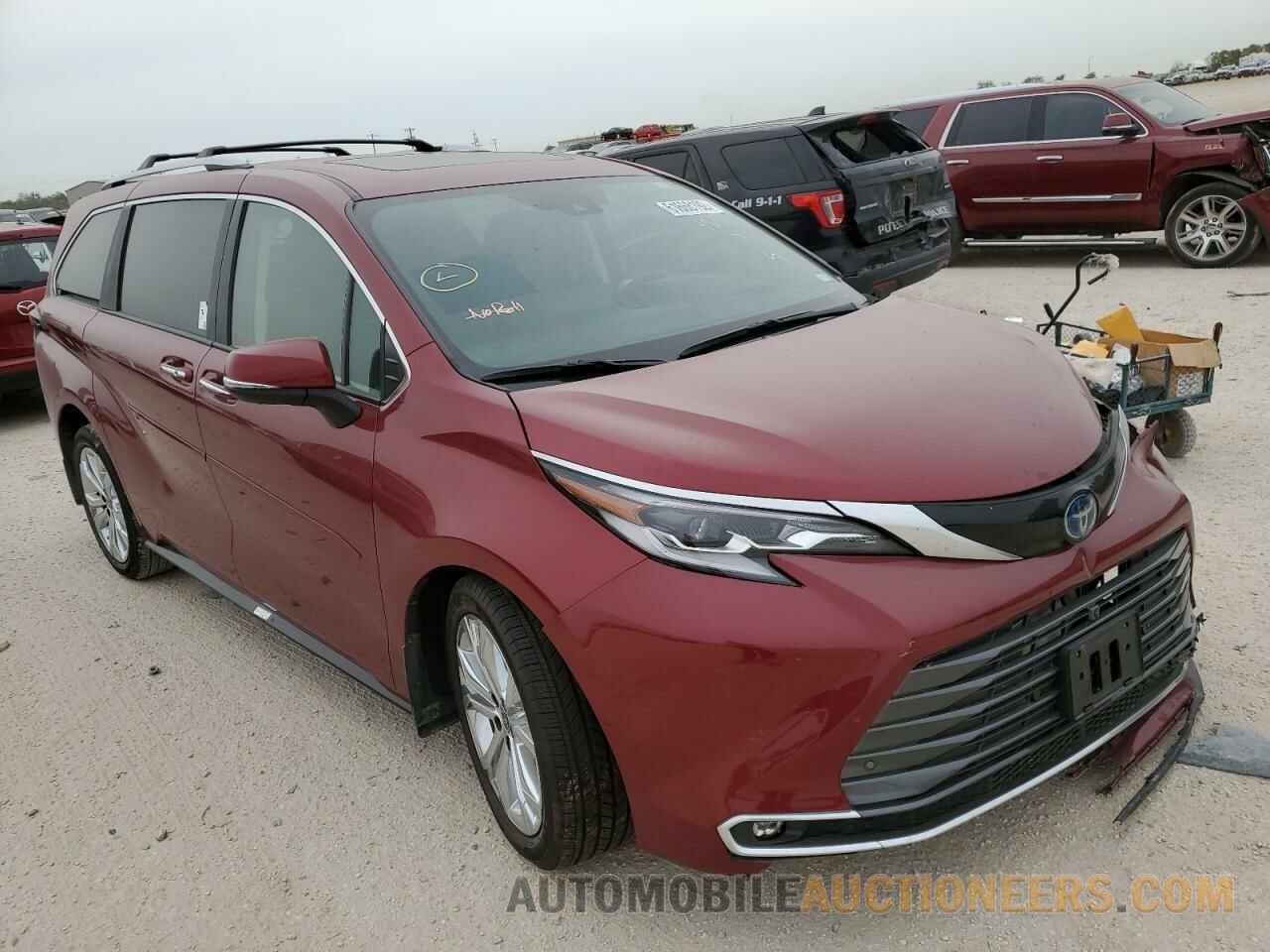 5TDERKEC8NS078833 TOYOTA SIENNA 2022