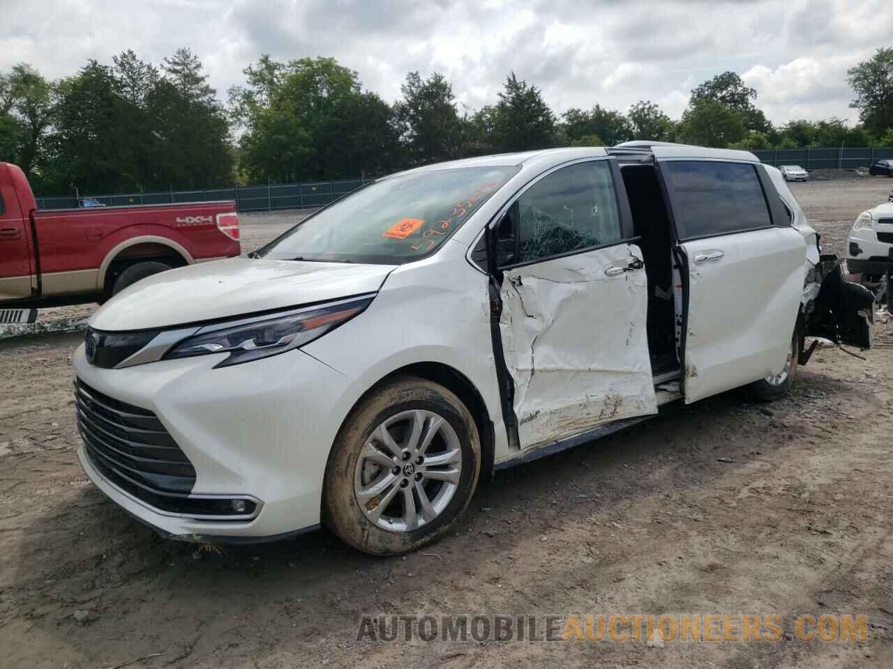 5TDESKFC1MS005546 TOYOTA SIENNA 2021