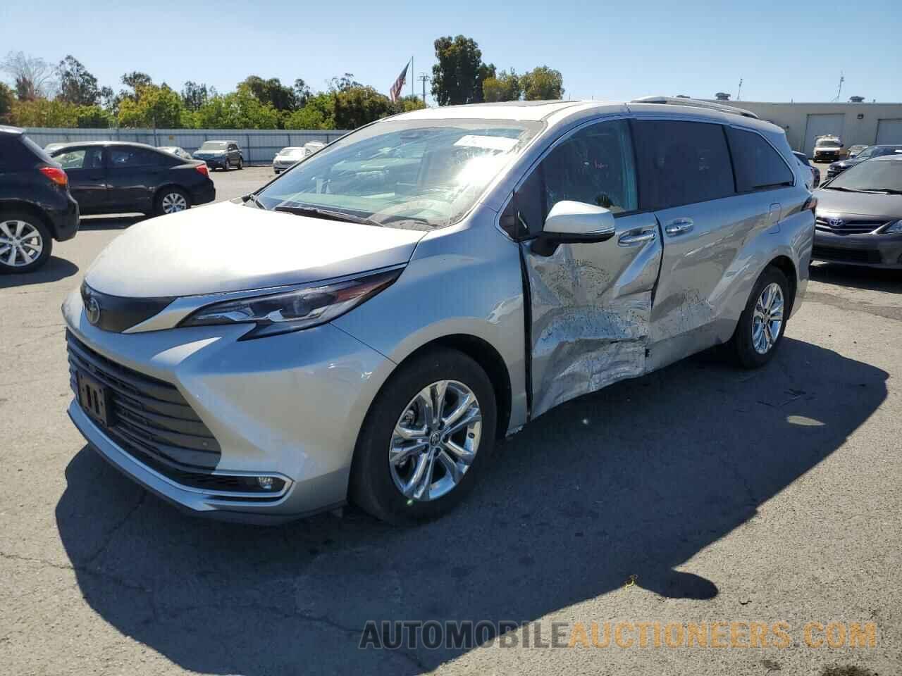 5TDESKFC5PS081498 TOYOTA SIENNA 2023