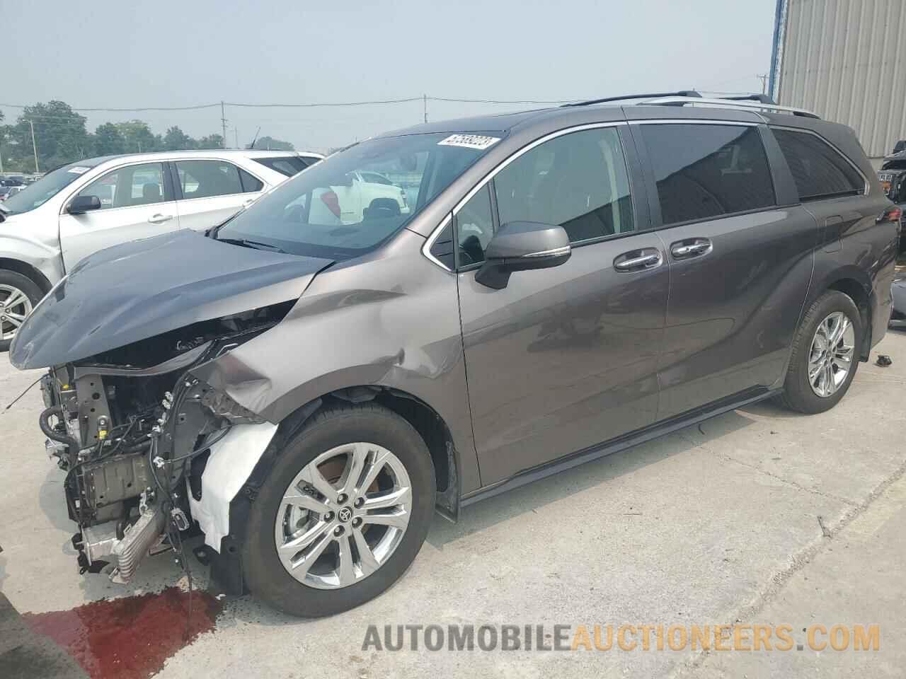 5TDESKFC6NS067705 TOYOTA SIENNA 2022