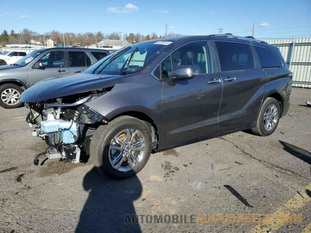 5TDESKFCXRS152892 TOYOTA SIENNA 2024