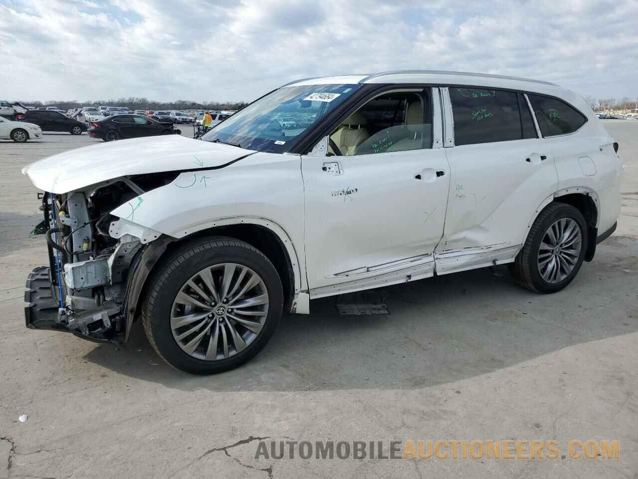 5TDFARAH0MS010059 TOYOTA HIGHLANDER 2021