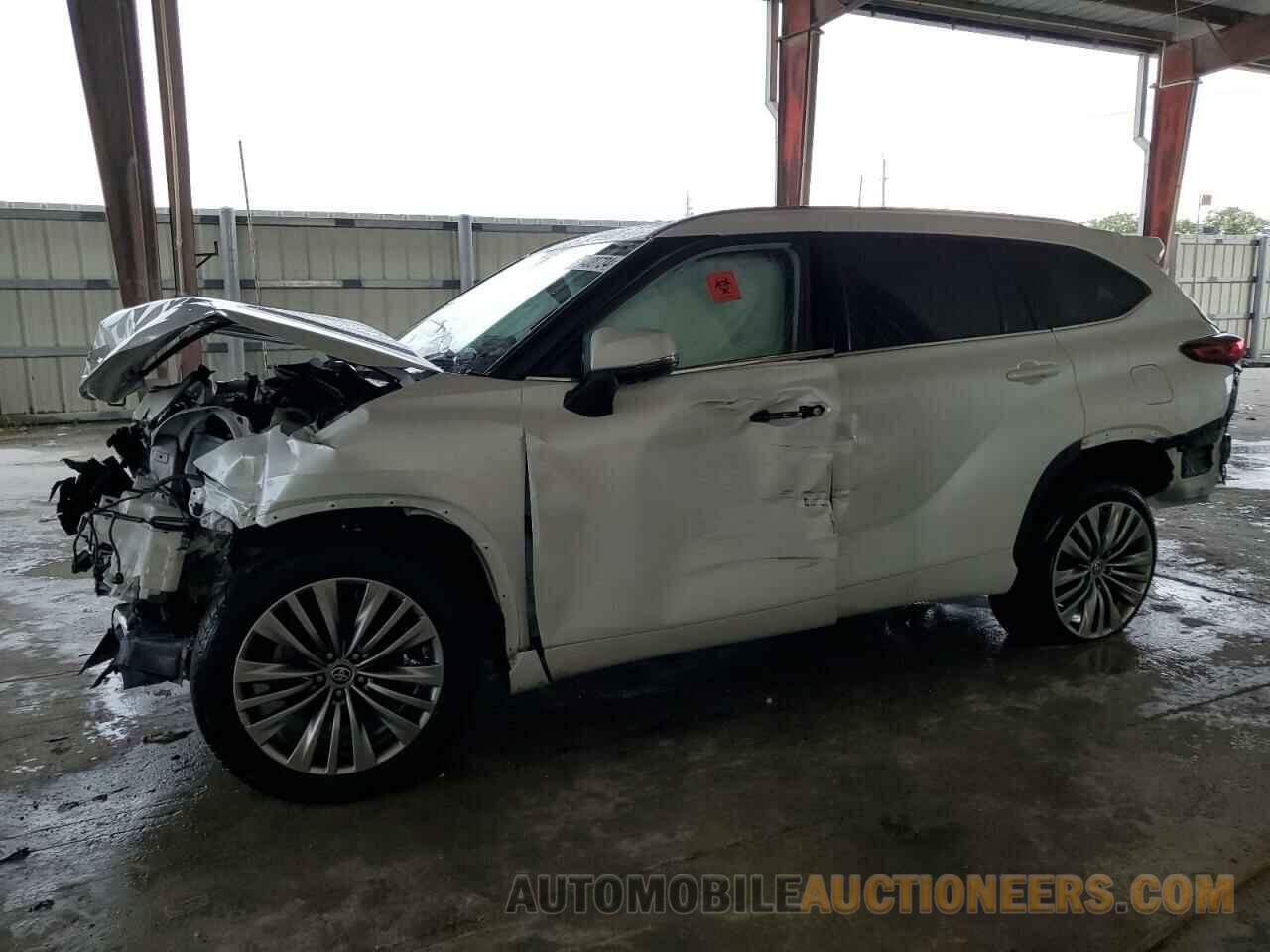 5TDFARAH0NS015022 TOYOTA HIGHLANDER 2022