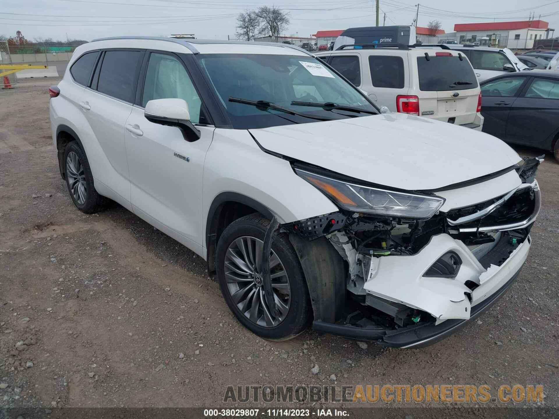 5TDFARAH1LS000302 TOYOTA HIGHLANDER 2020