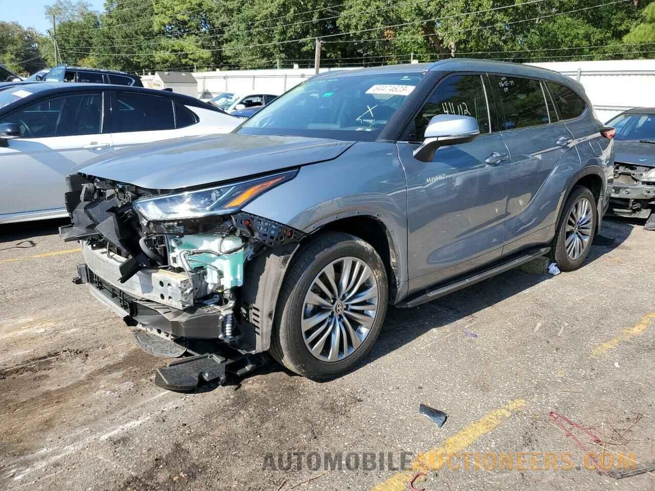 5TDFARAH1MS005923 TOYOTA HIGHLANDER 2021