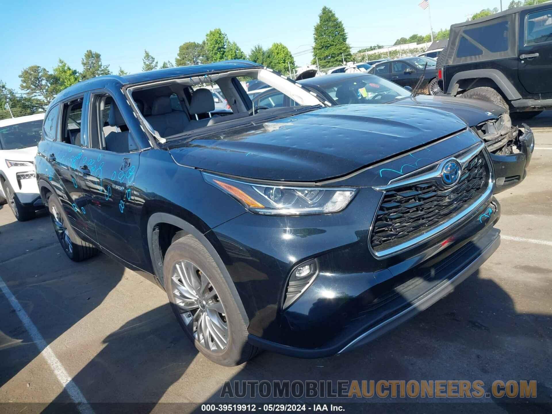 5TDFARAH8MS007989 TOYOTA HIGHLANDER 2021