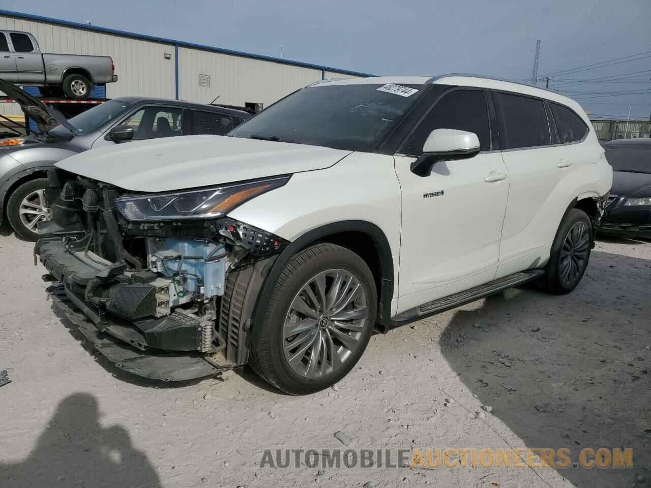 5TDFARAH9MS004504 TOYOTA HIGHLANDER 2021