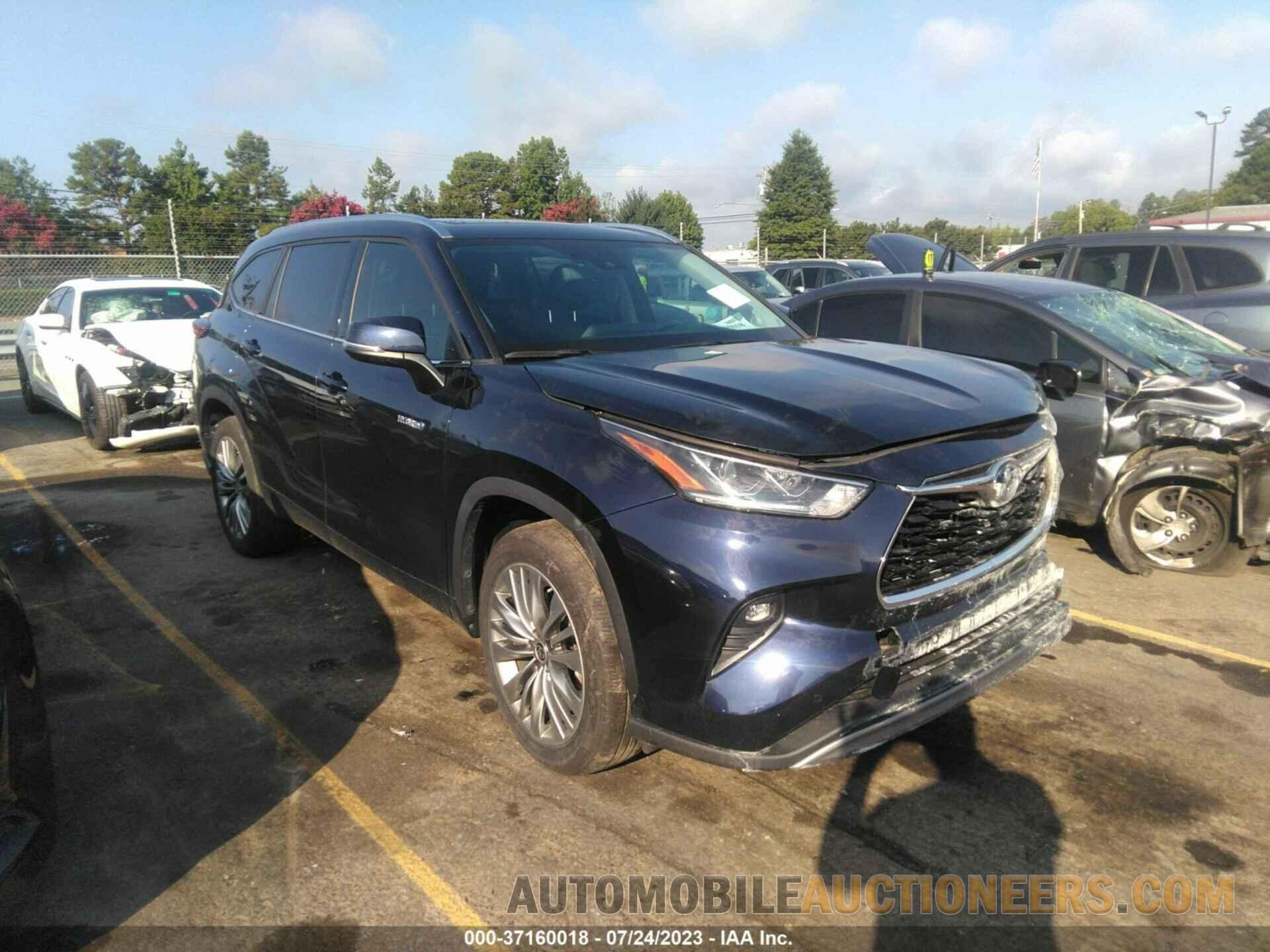 5TDFARAHXMS007380 TOYOTA HIGHLANDER 2021