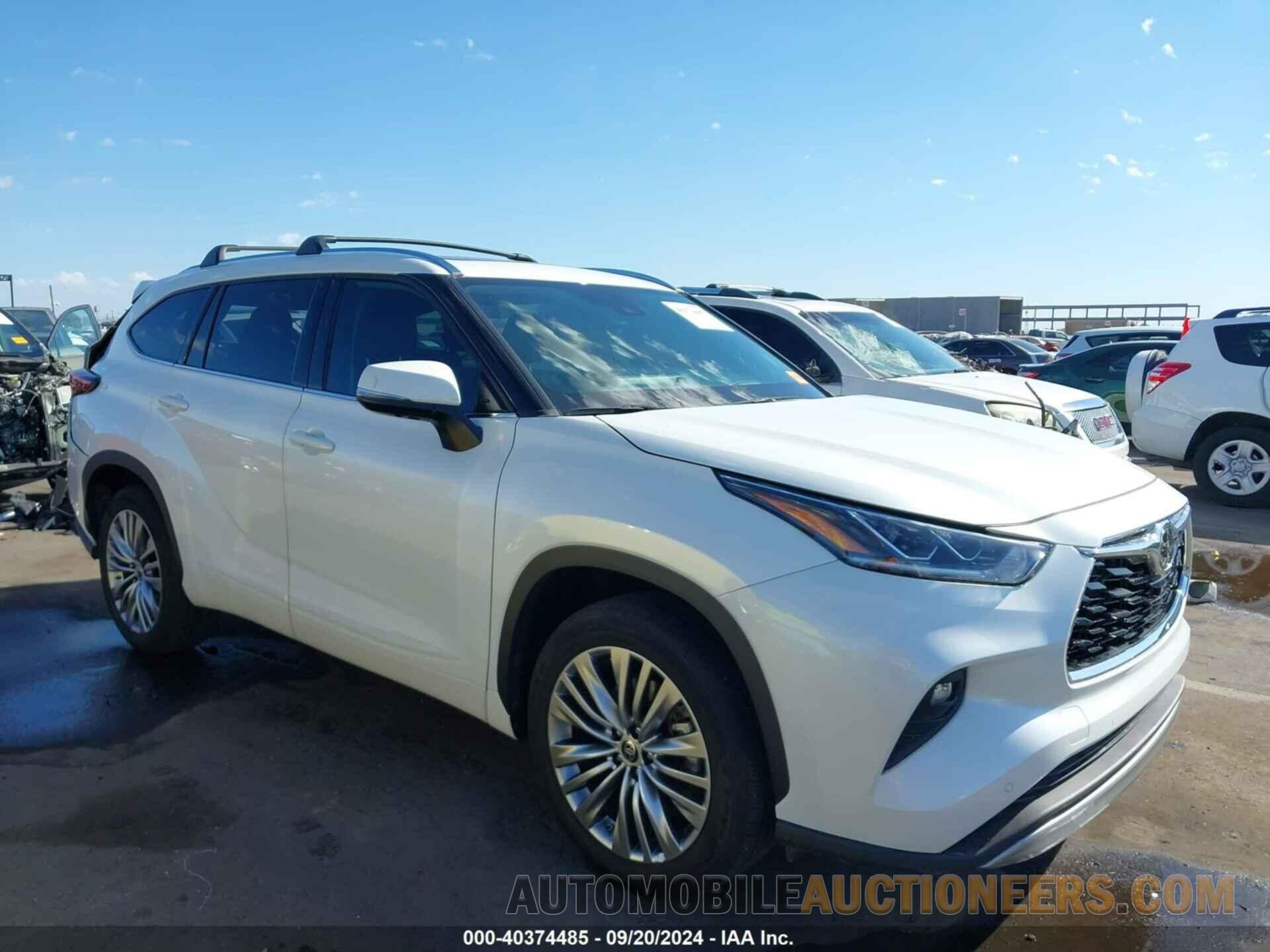 5TDFZRAH1MS072076 TOYOTA HIGHLANDER 2021