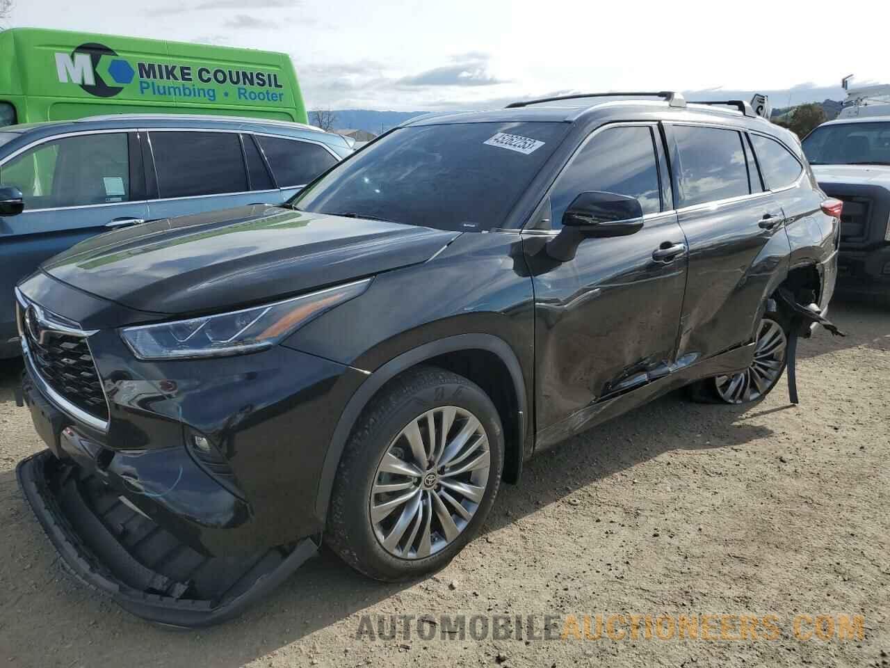 5TDFZRAH2LS020955 TOYOTA HIGHLANDER 2020