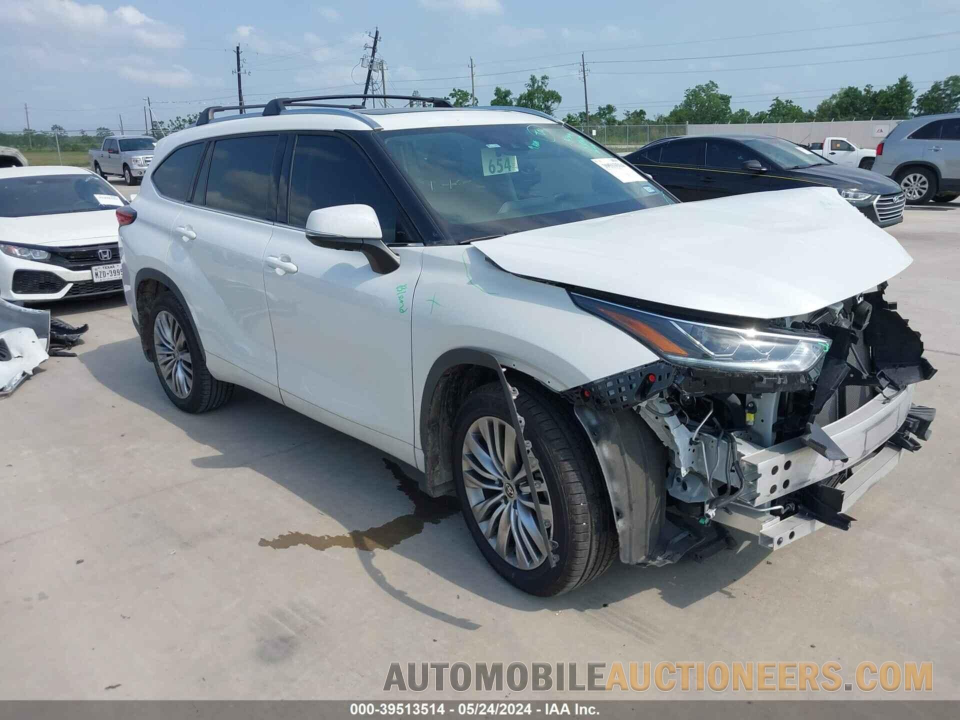 5TDFZRAH3NS095702 TOYOTA HIGHLANDER 2022