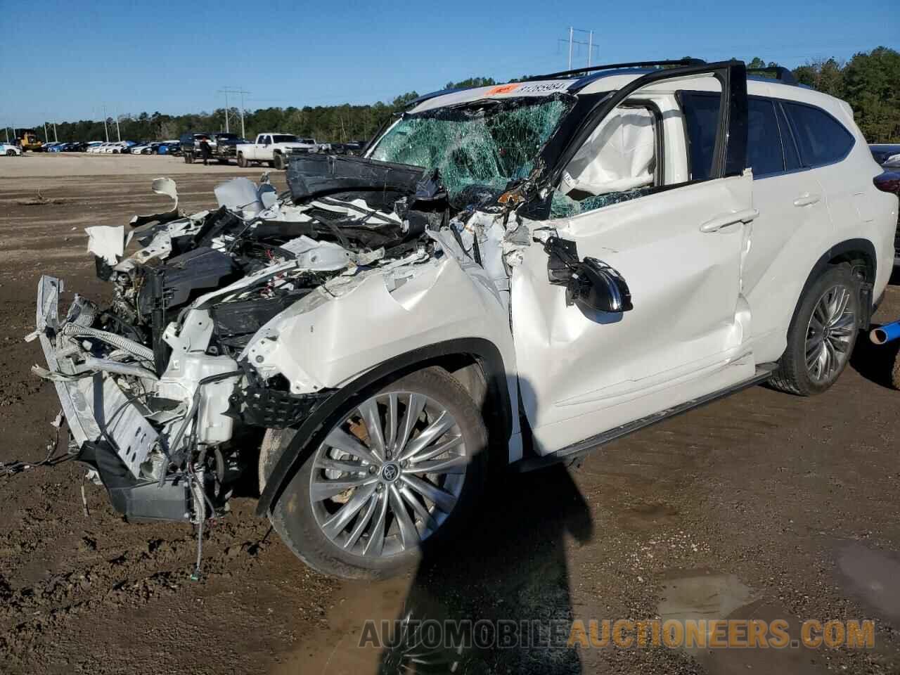 5TDFZRAH5MS077488 TOYOTA HIGHLANDER 2021