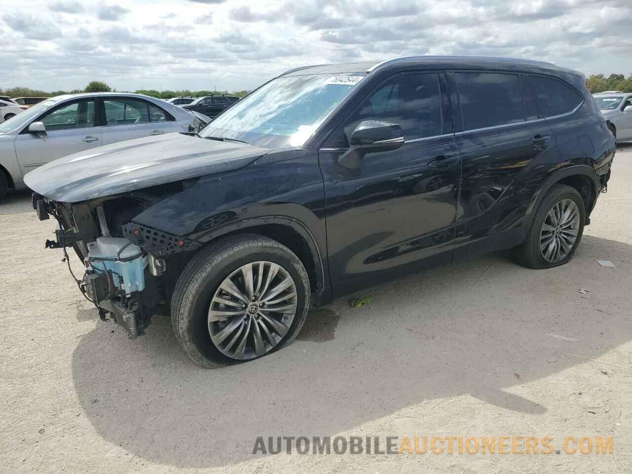 5TDFZRAH5NS109180 TOYOTA HIGHLANDER 2022