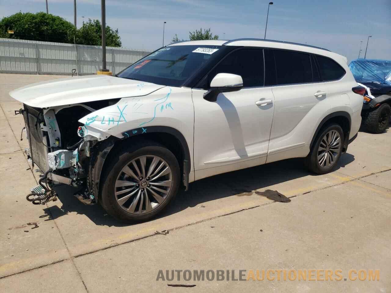 5TDFZRAH7MS068680 TOYOTA HIGHLANDER 2021