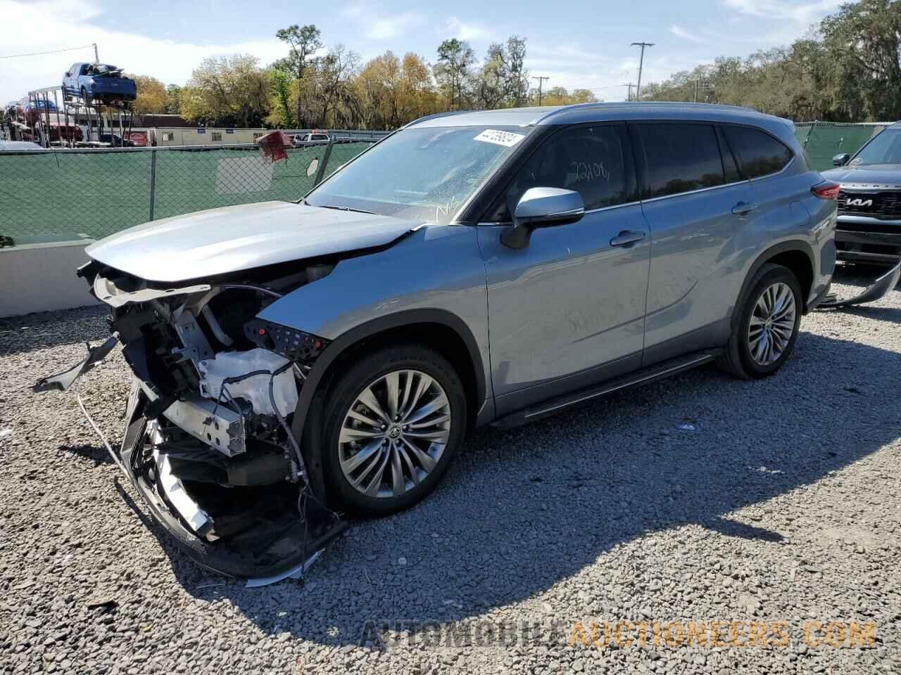 5TDFZRAHXMS041697 TOYOTA HIGHLANDER 2021