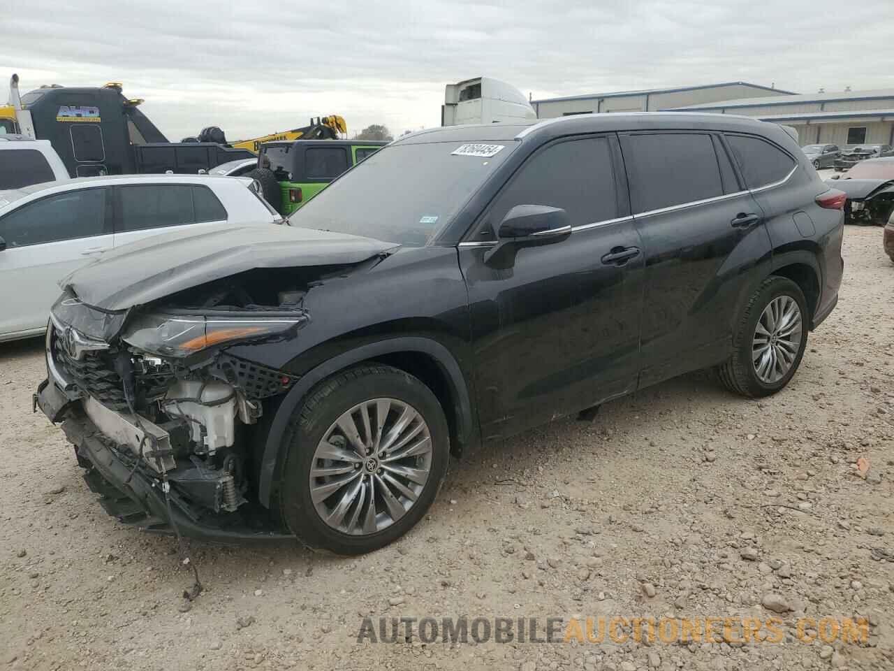 5TDFZRAHXNS102628 TOYOTA HIGHLANDER 2022