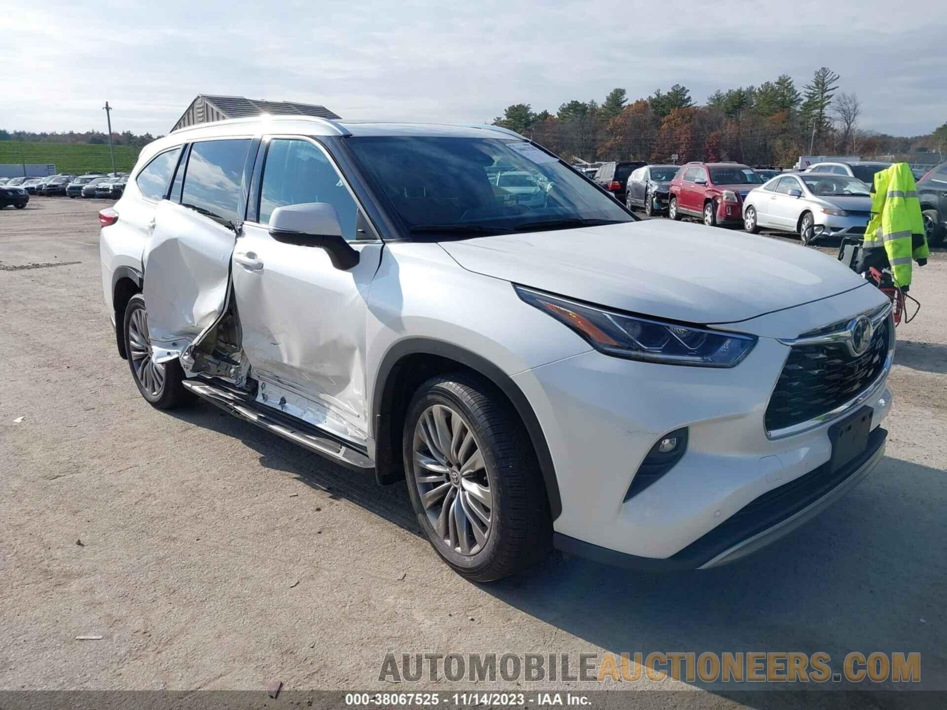 5TDFZRBH0MS105910 TOYOTA HIGHLANDER 2021