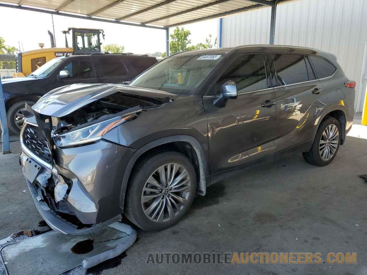 5TDFZRBH2MS159824 TOYOTA HIGHLANDER 2021