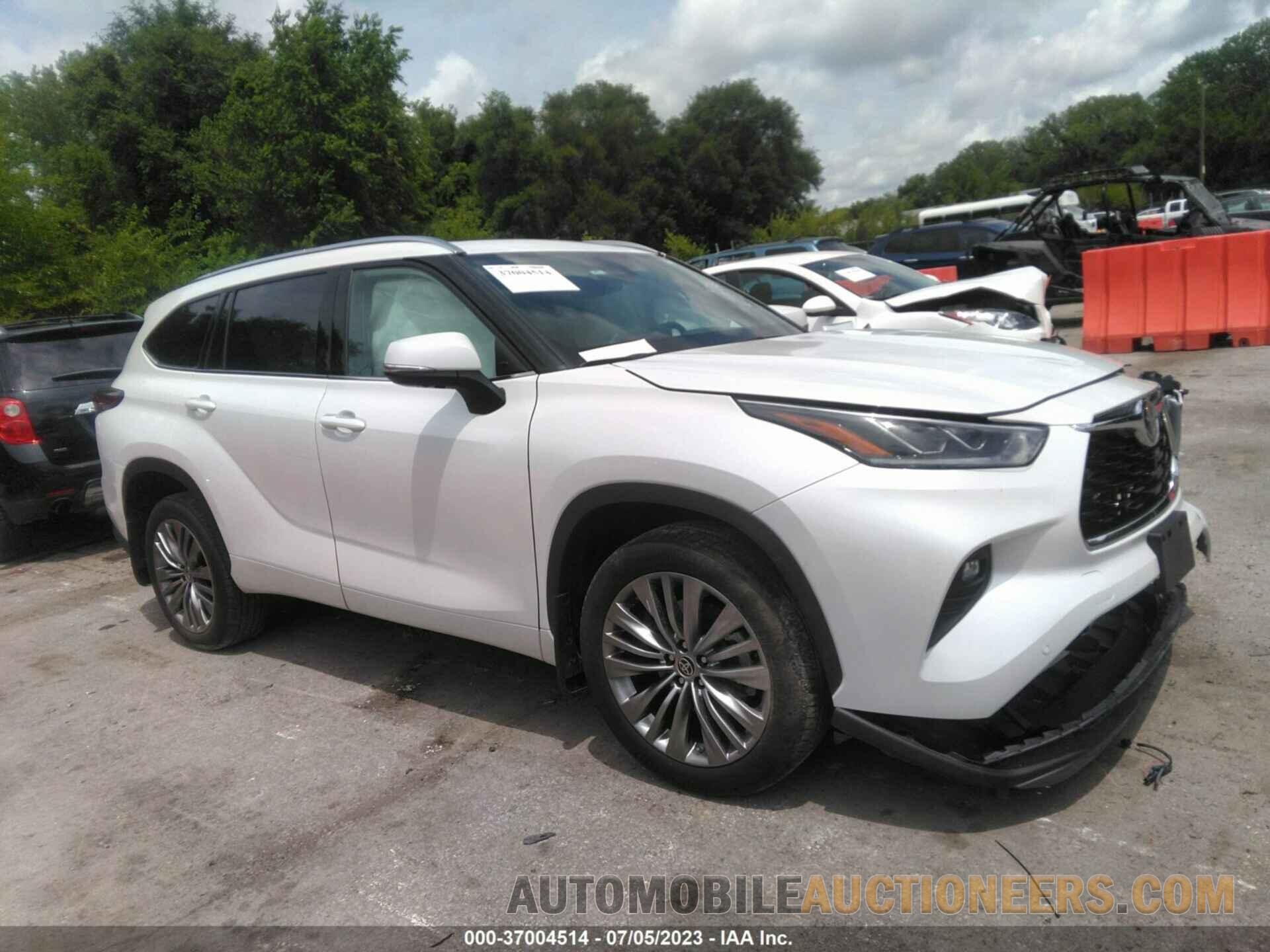 5TDFZRBH2NS162093 TOYOTA HIGHLANDER 2022