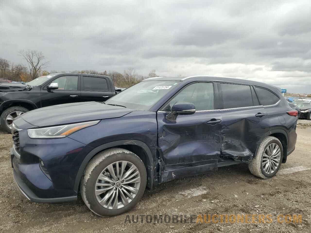 5TDFZRBH2NS217416 TOYOTA HIGHLANDER 2022