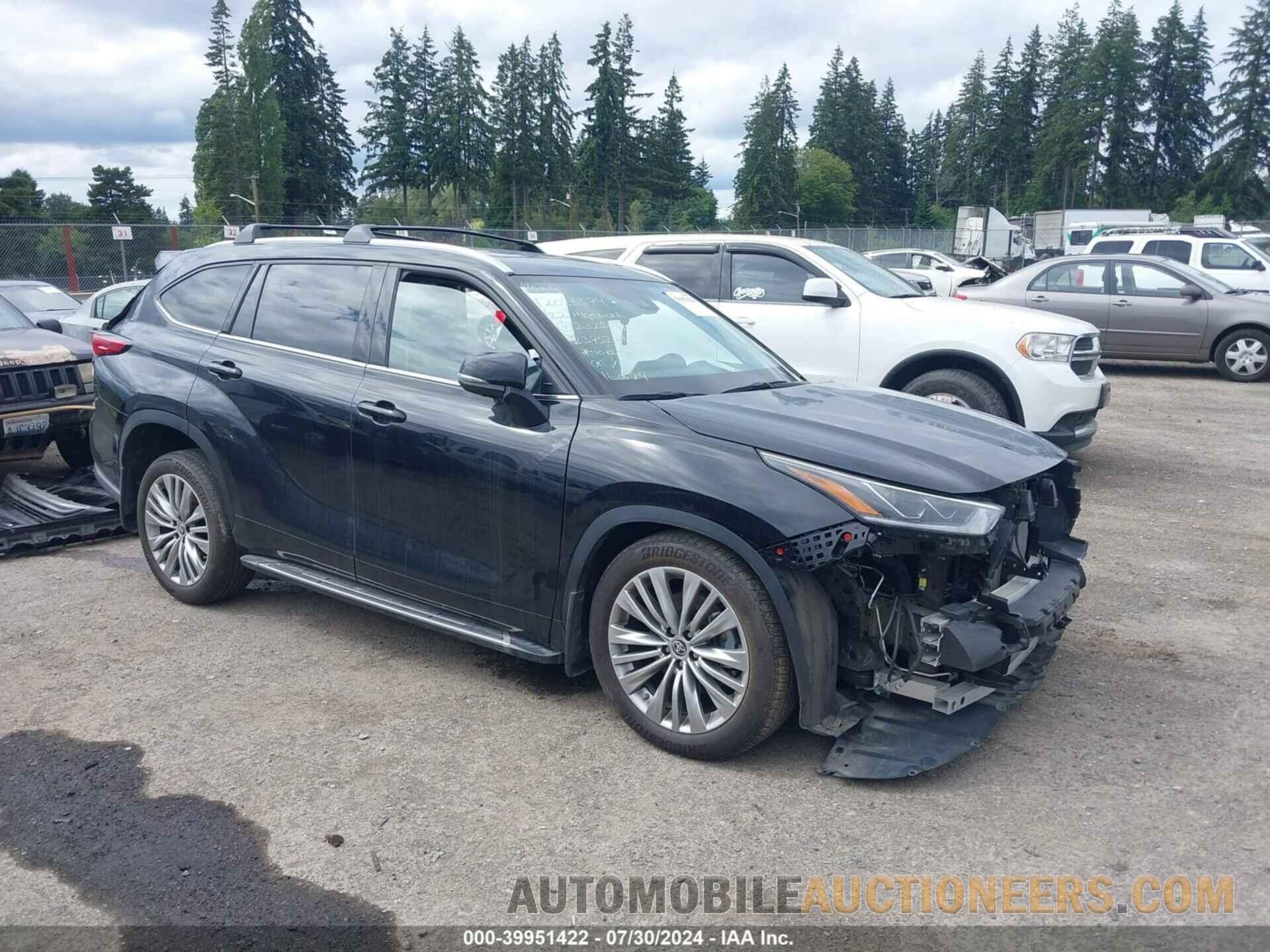 5TDFZRBH2NS232532 TOYOTA HIGHLANDER 2022