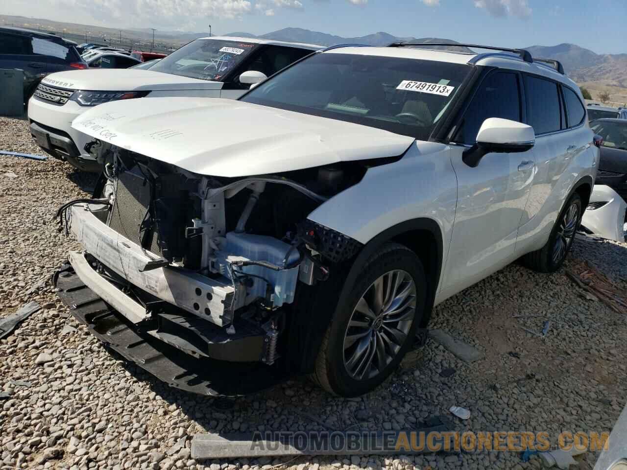 5TDFZRBH5MS133864 TOYOTA HIGHLANDER 2021