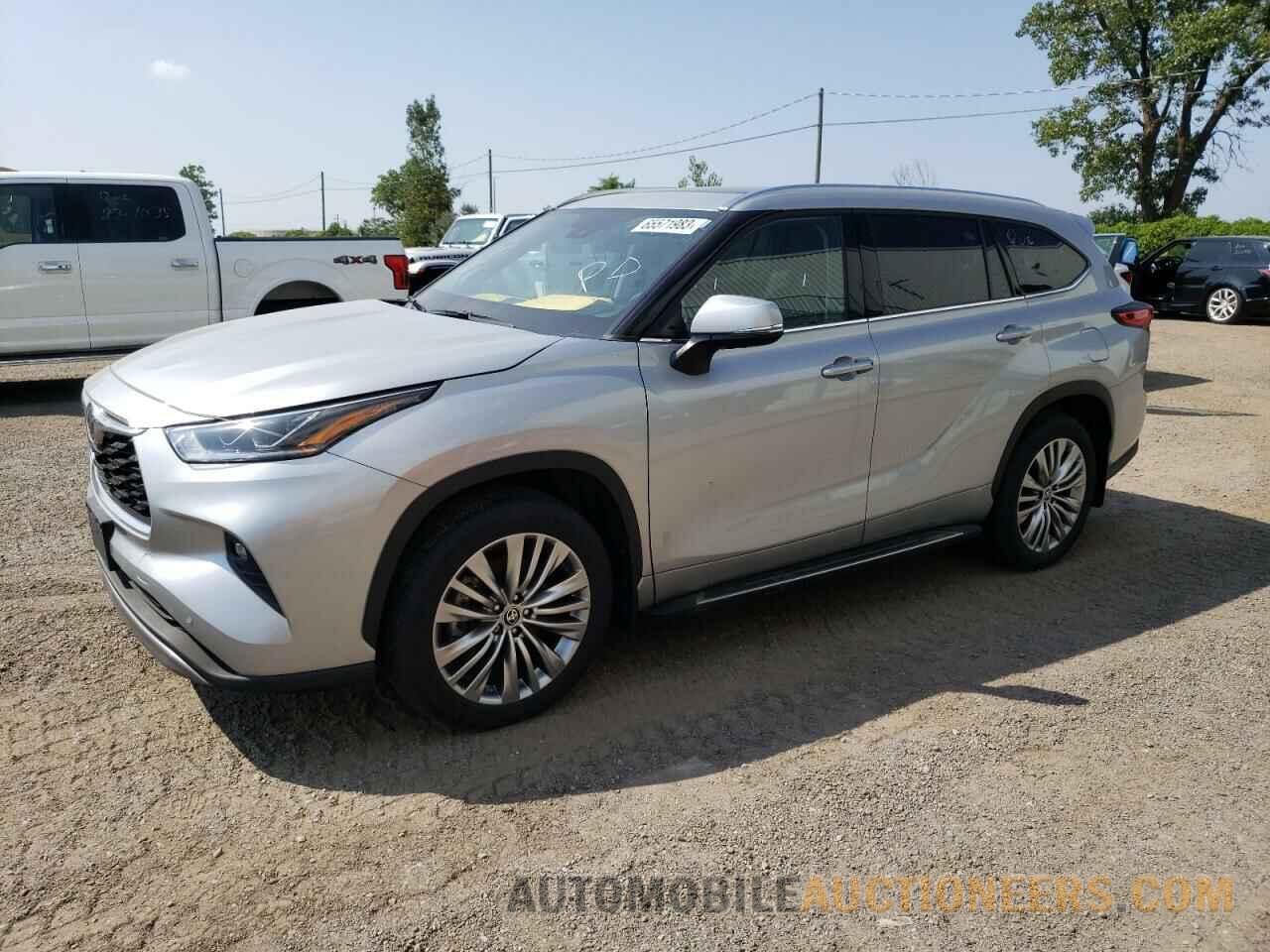 5TDFZRBH6NS214101 TOYOTA HIGHLANDER 2022