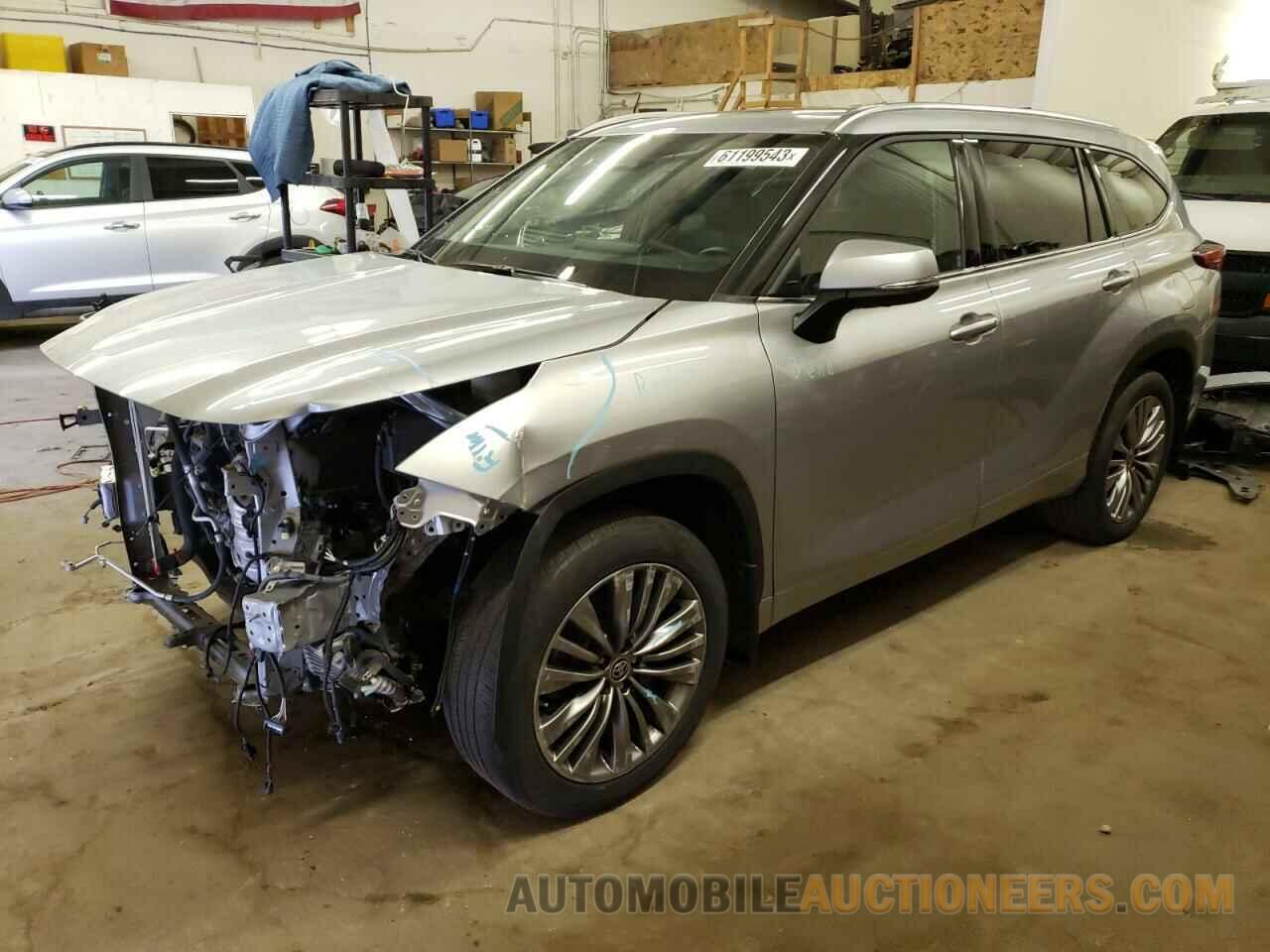 5TDFZRBH7LS039225 TOYOTA HIGHLANDER 2020