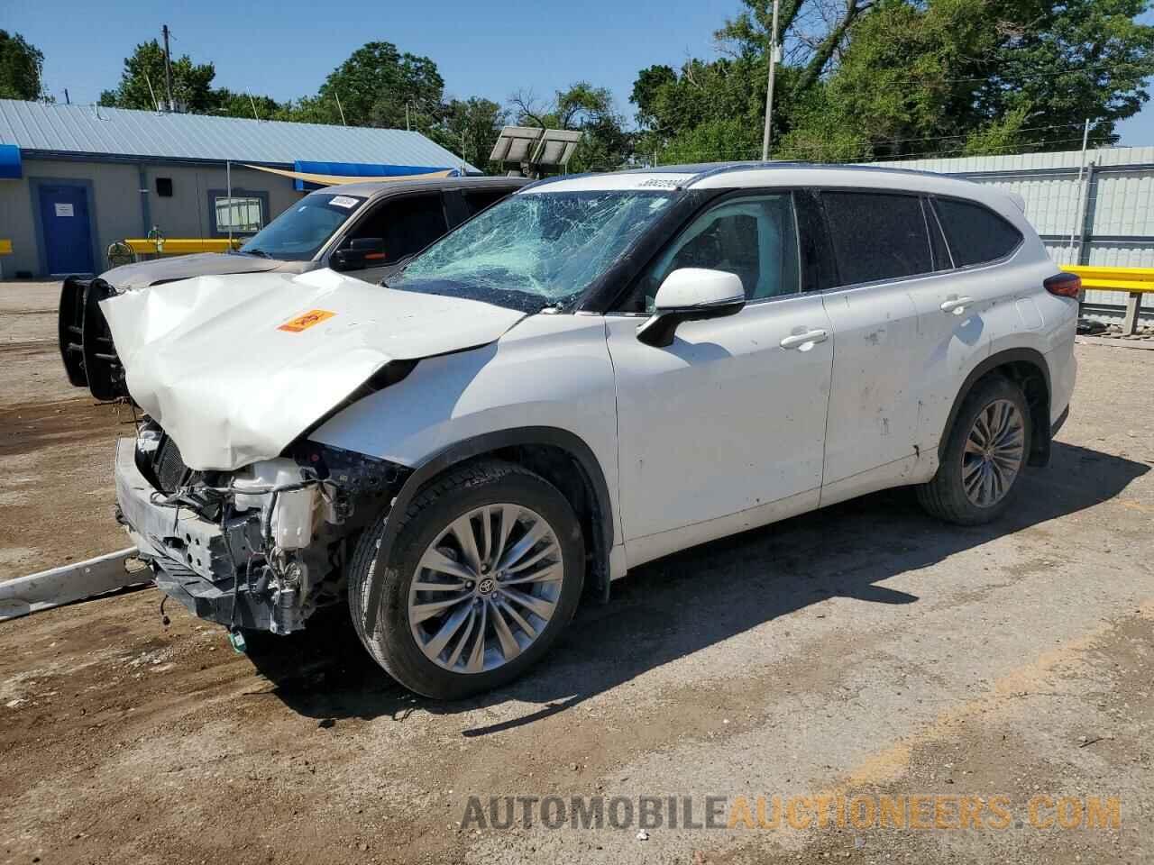 5TDFZRBH8LS046975 TOYOTA HIGHLANDER 2020