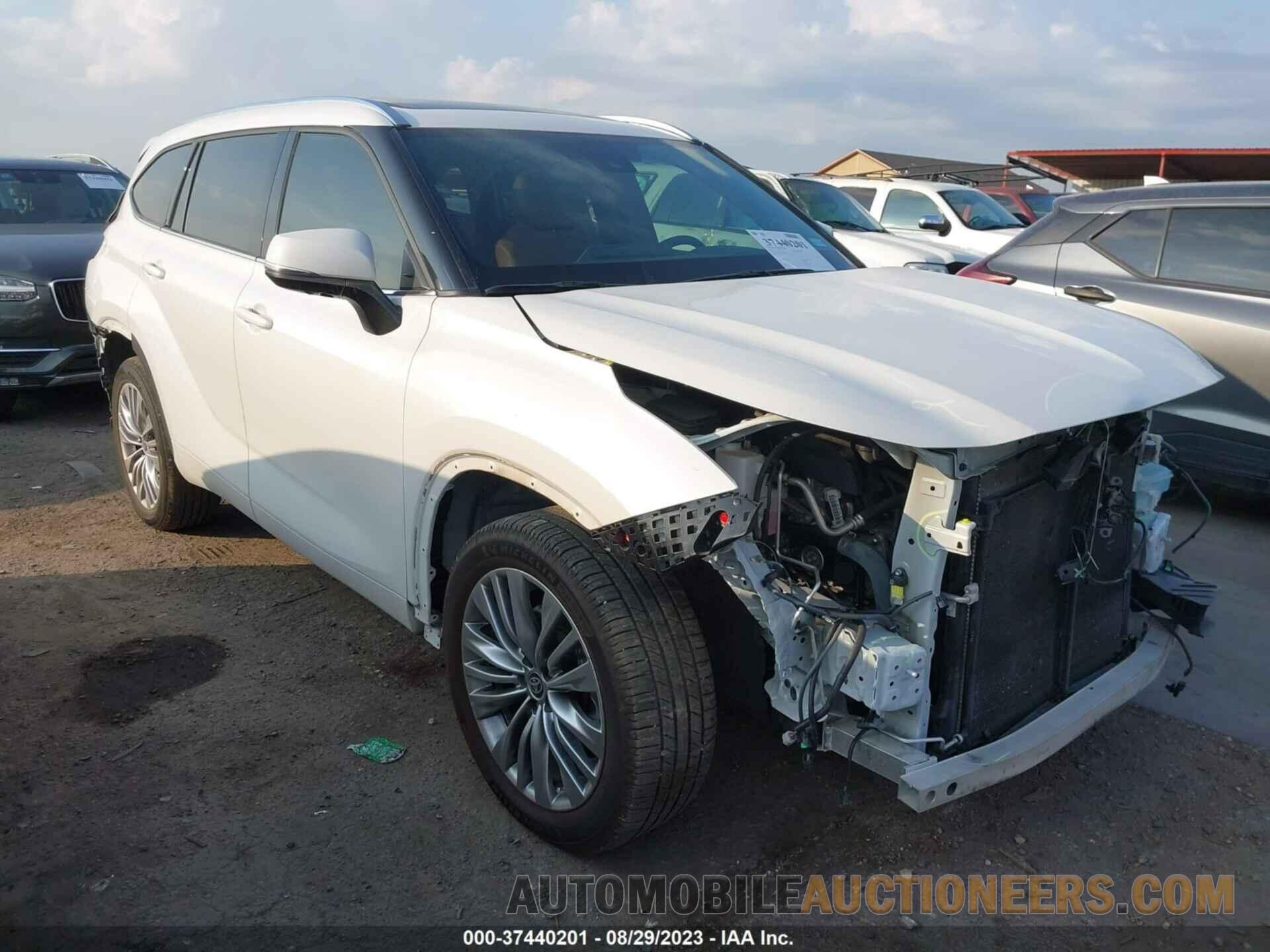 5TDFZRBH8MS090850 TOYOTA HIGHLANDER 2021