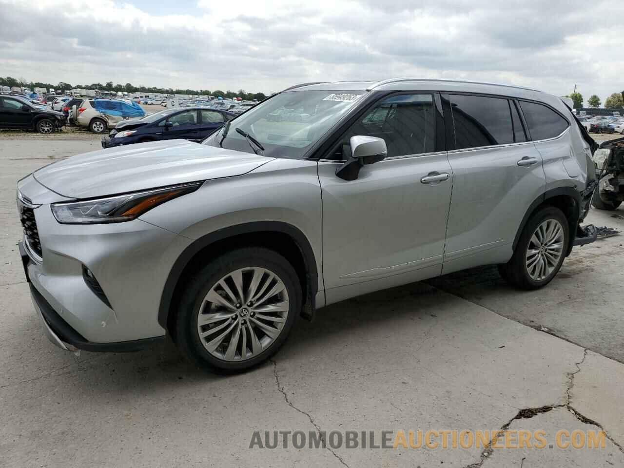 5TDFZRBH8NS211278 TOYOTA HIGHLANDER 2022