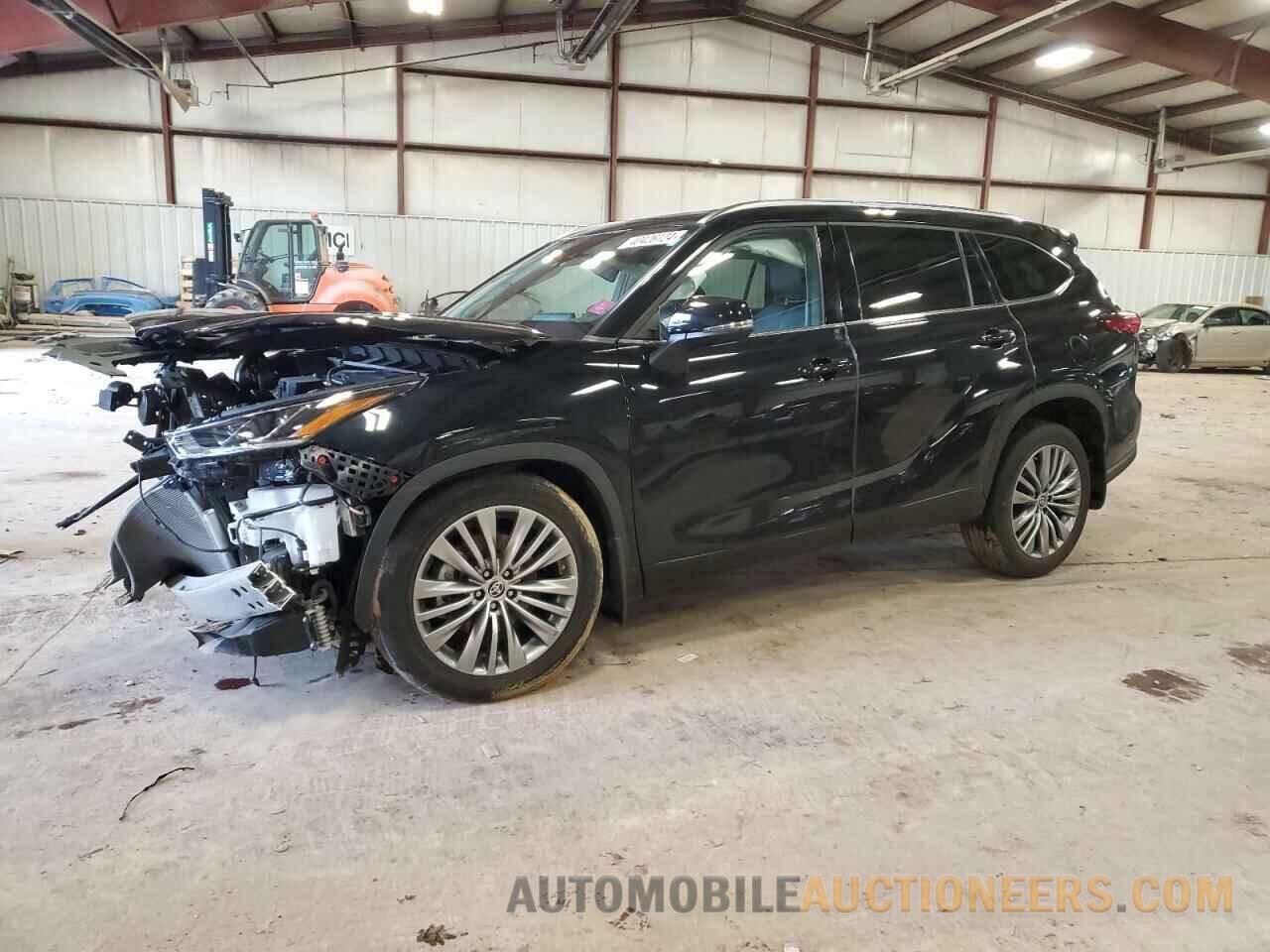 5TDFZRBH9MS107400 TOYOTA HIGHLANDER 2021