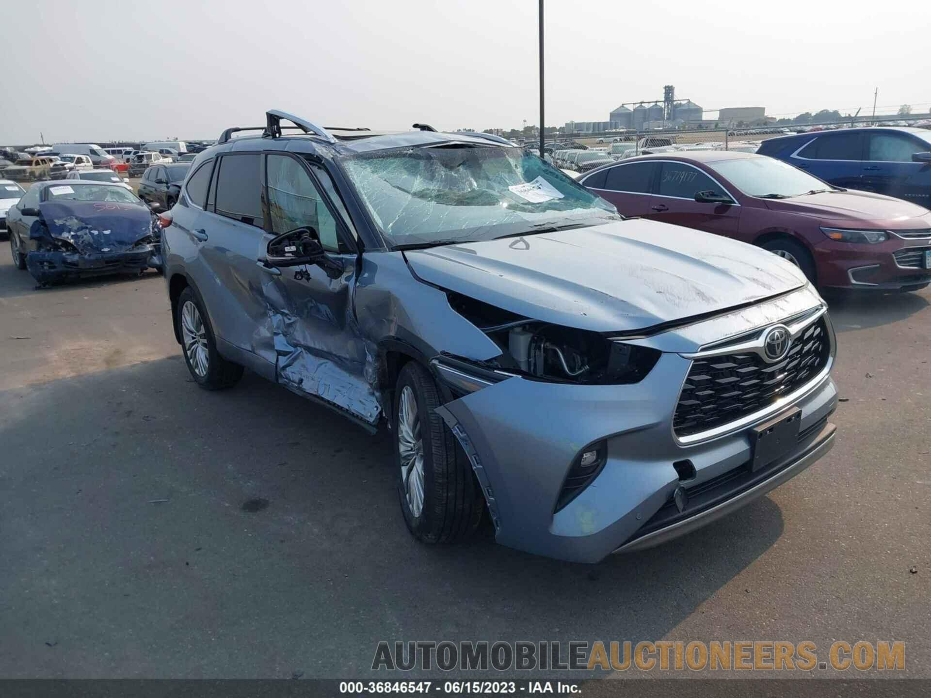 5TDFZRBH9NS215694 TOYOTA HIGHLANDER 2022