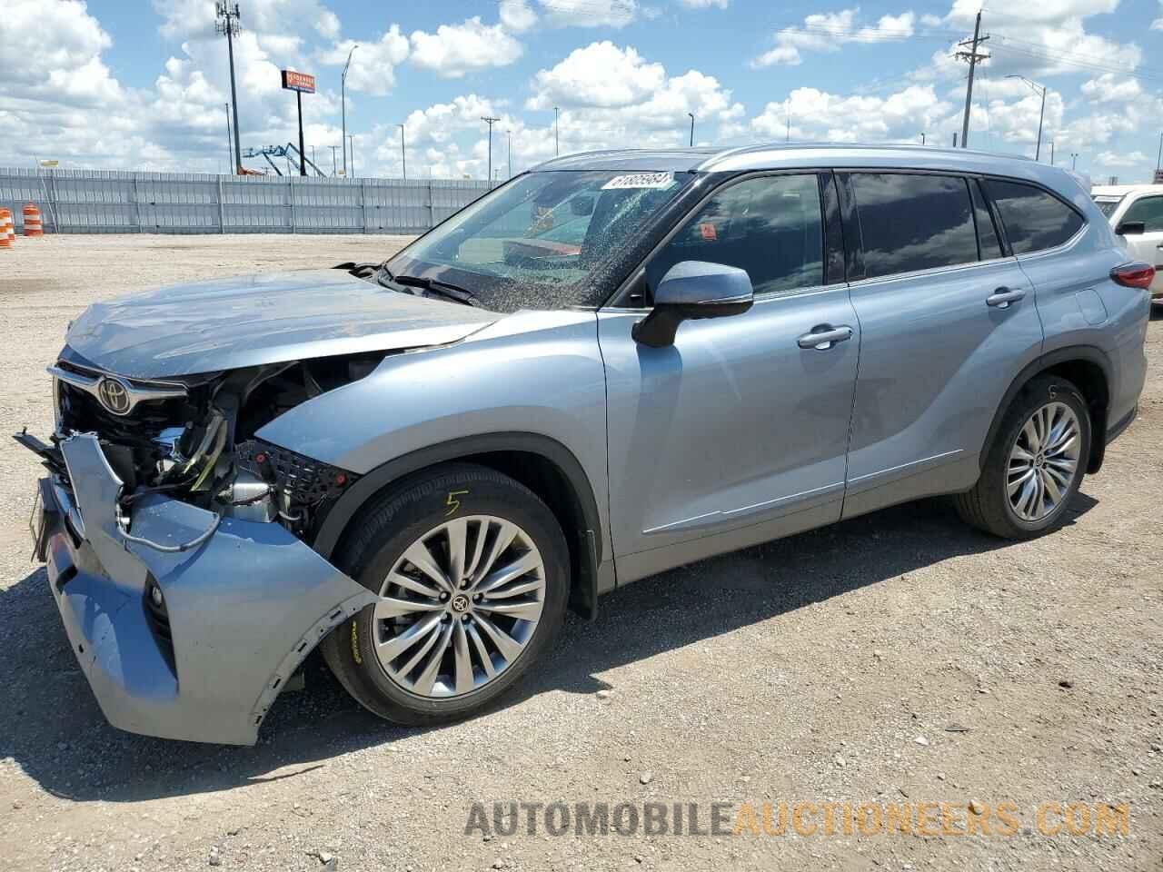 5TDFZRBH9NS228476 TOYOTA HIGHLANDER 2022