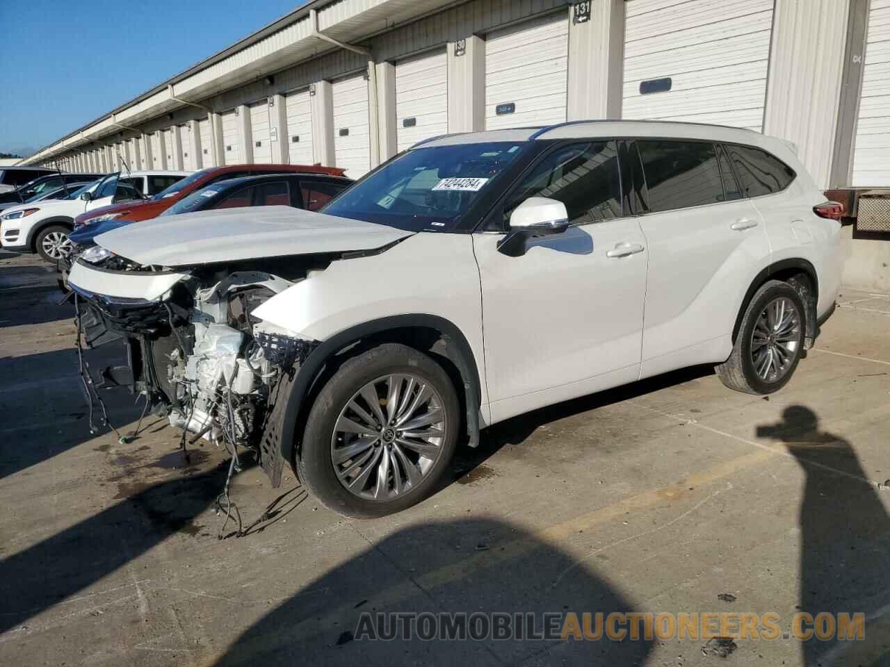 5TDFZRBHXMS097931 TOYOTA HIGHLANDER 2021