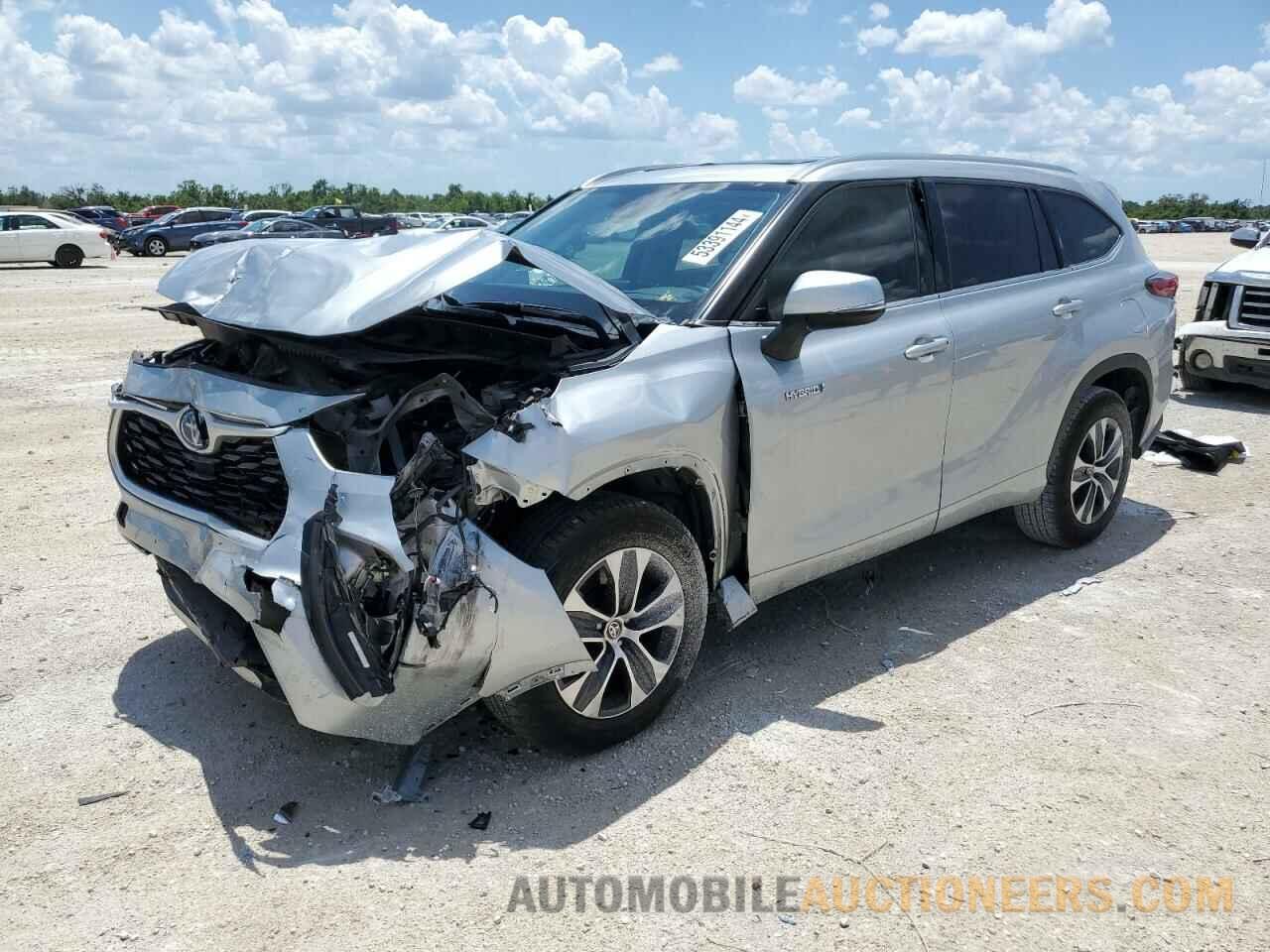 5TDGARAH0LS001011 TOYOTA HIGHLANDER 2020