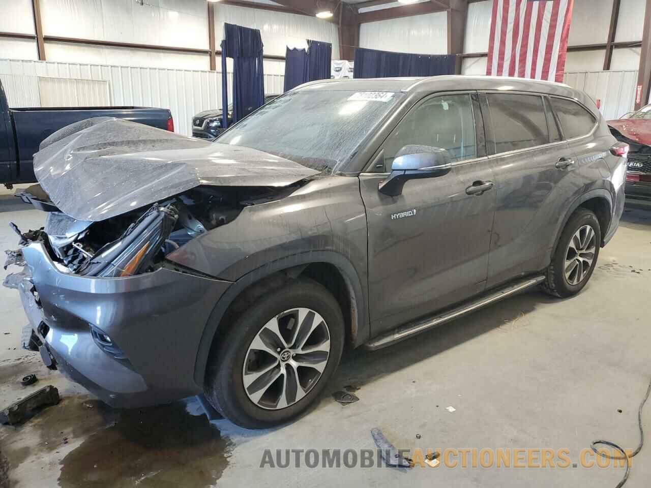 5TDGARAH0MS008414 TOYOTA HIGHLANDER 2021