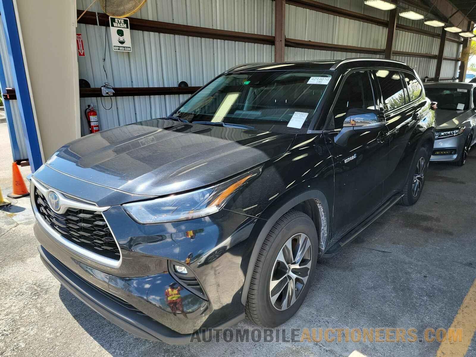 5TDGARAH8MS009665 Toyota Highlander Hybrid 2021