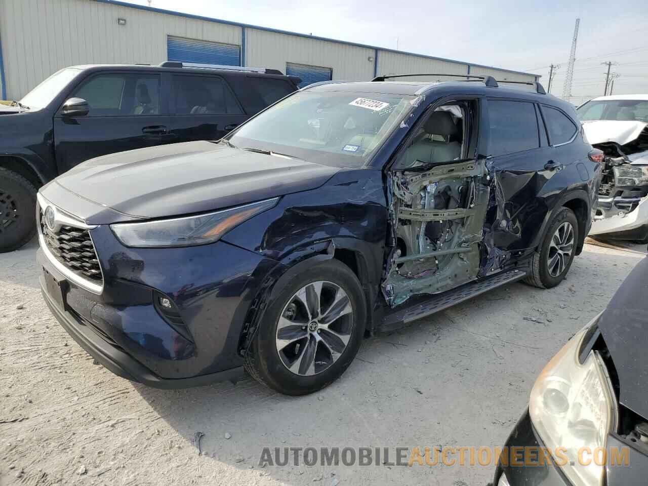 5TDGARAH8NS515272 TOYOTA HIGHLANDER 2022